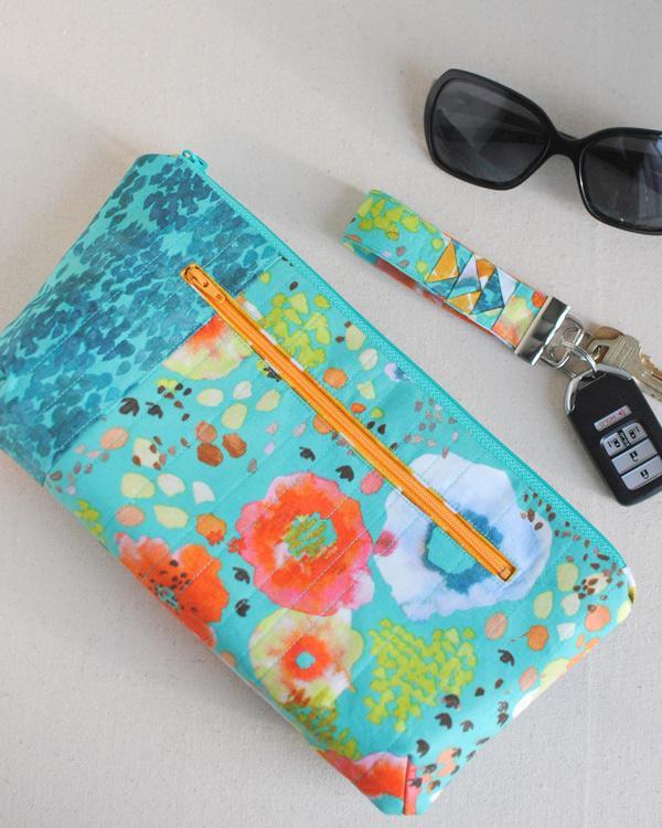 Poppy Clutch FREE Sewing Pattern