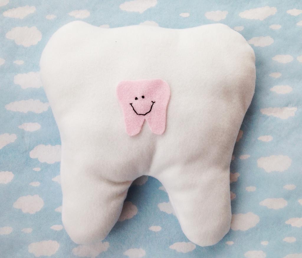 Tooth Fairy Pillow FREE Sewing Pattern