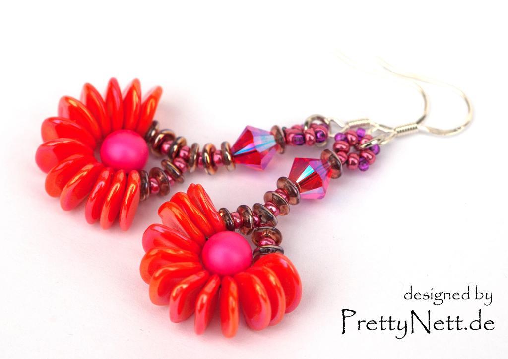 Rose Petal Earrings FREE Pattern