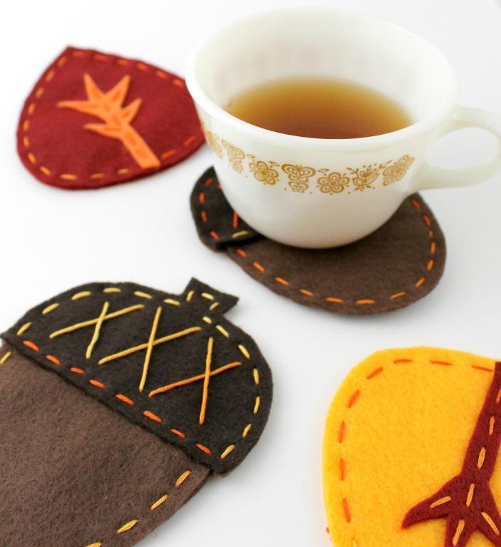 Acorn & Leaf Felt Fall Coasters FREE Sewing Pattern