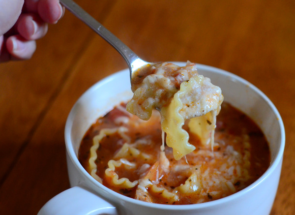Delicious Spoonful of One-Pot Lasagna Soup
