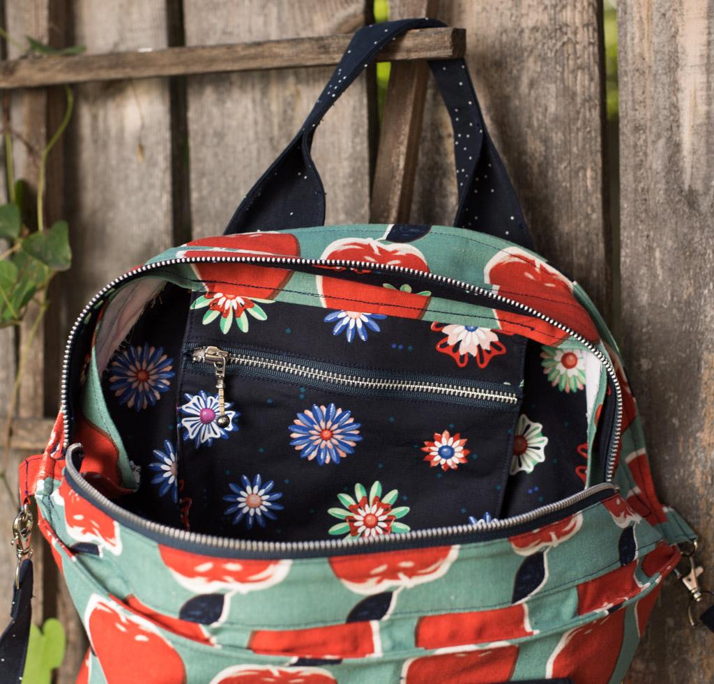 Interior with zipper pocket on large Green Bee Patterns On Holiday tote