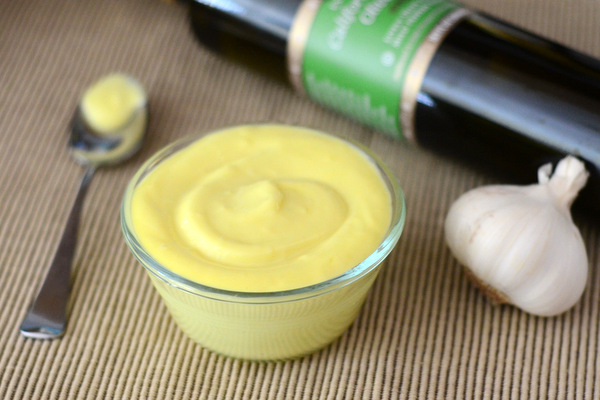Learn to Make Homemade Garlic Aioli