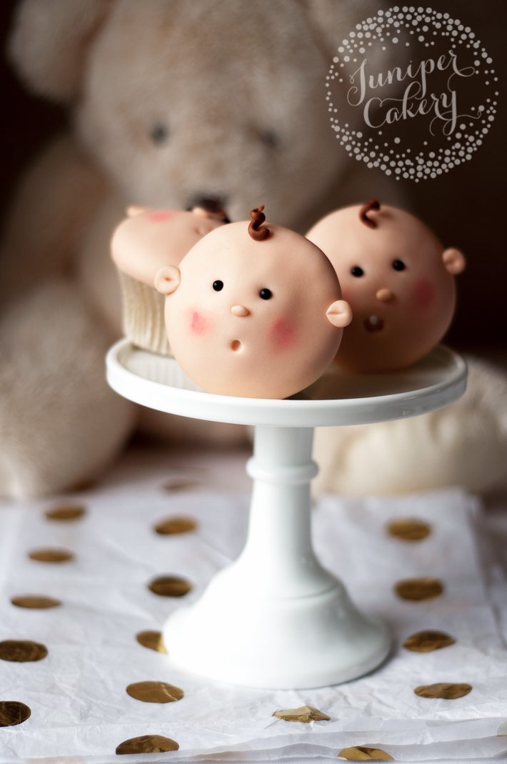 Easy baby shower cupcake tutorial by Juniper Cakery