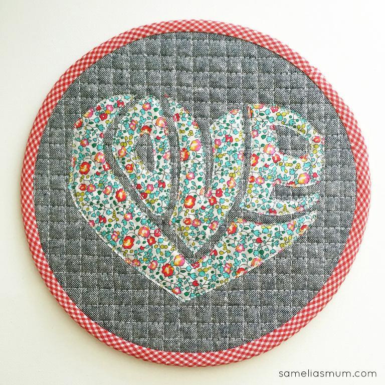 Love is all Around quilt