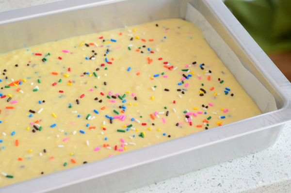 Unbaked Funfetti Cake Batter