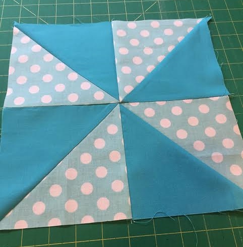 pinwheel quilt block 