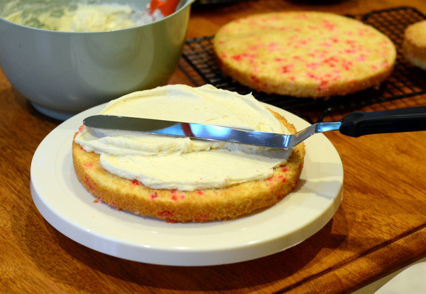 Spreading Frosting onto a Layer Cake