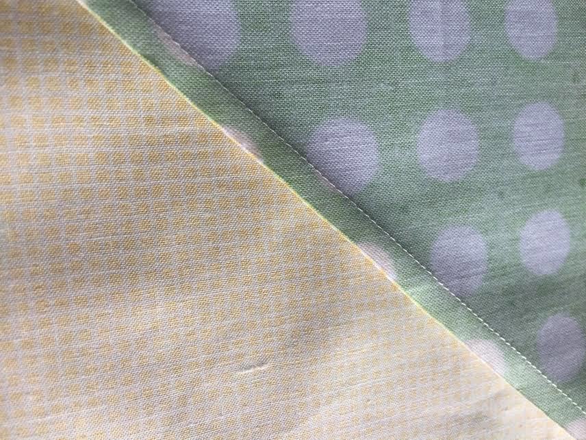 Pressing seam in one direstion