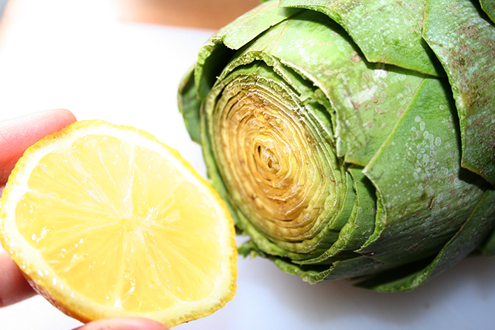 Artichoke rubbed with lemon