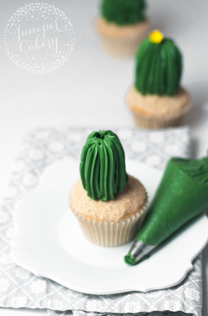 Fun cactus cupcake decorating tutorial by Juniper Cakery