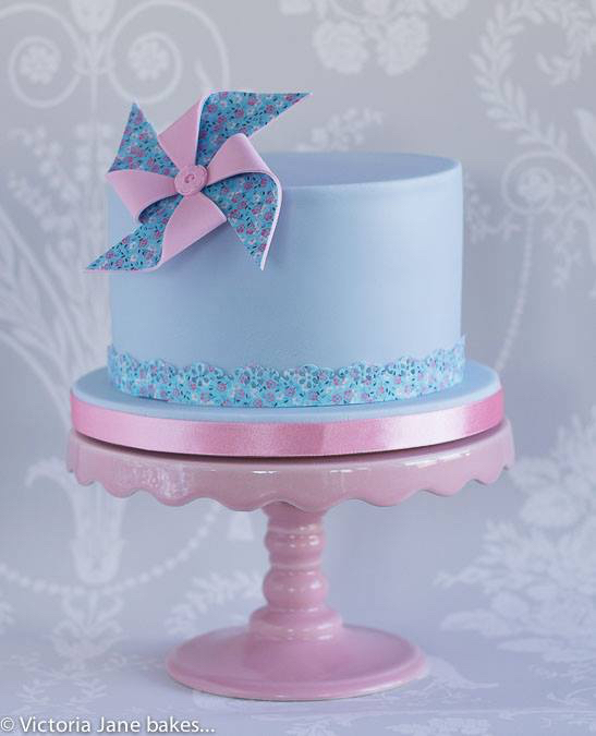 Pretty Pinwheel Birthday cake With Edible Icing Sheet