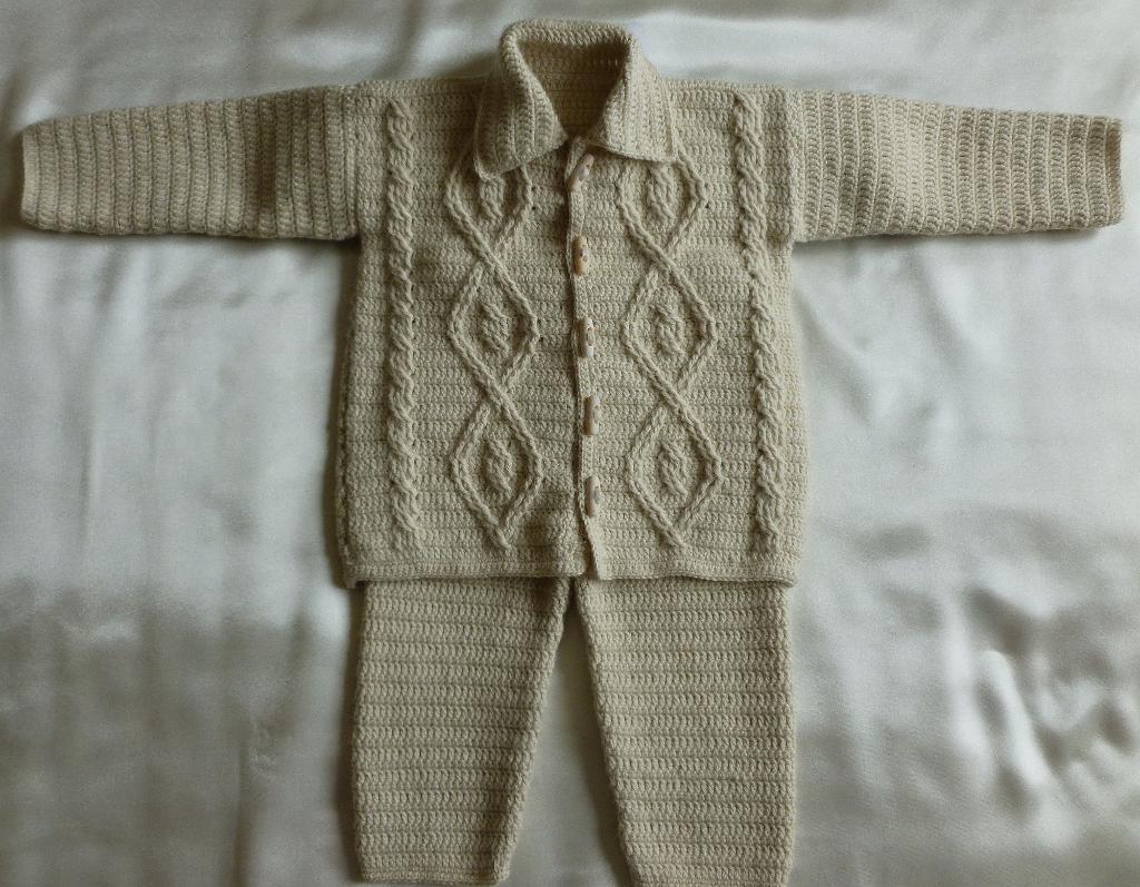 Baby Aran Set FREE Crochet Pattern
