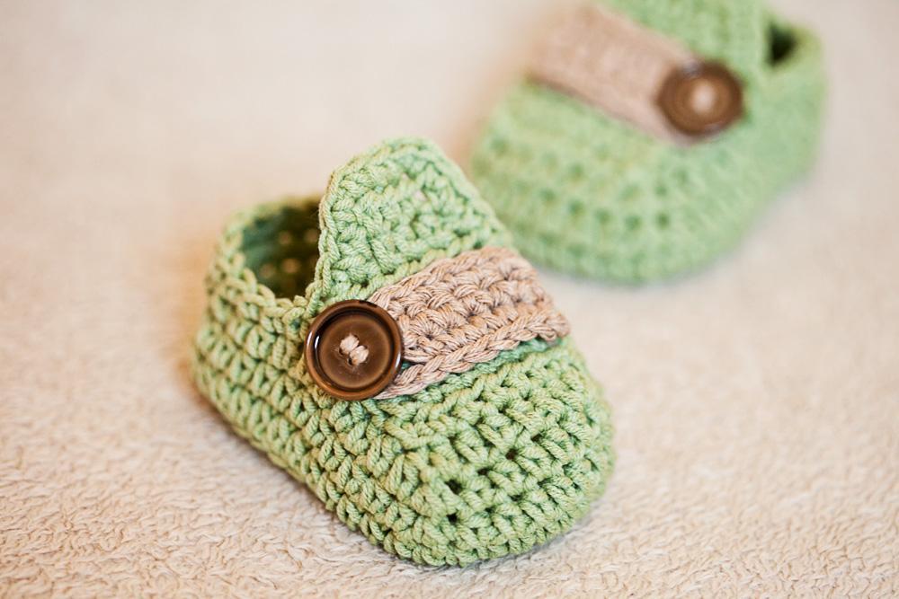 Baby Moccasins FREE Crochet Pattern