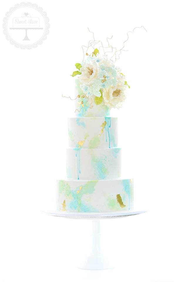 Floral marbled cake by sweet love cakes