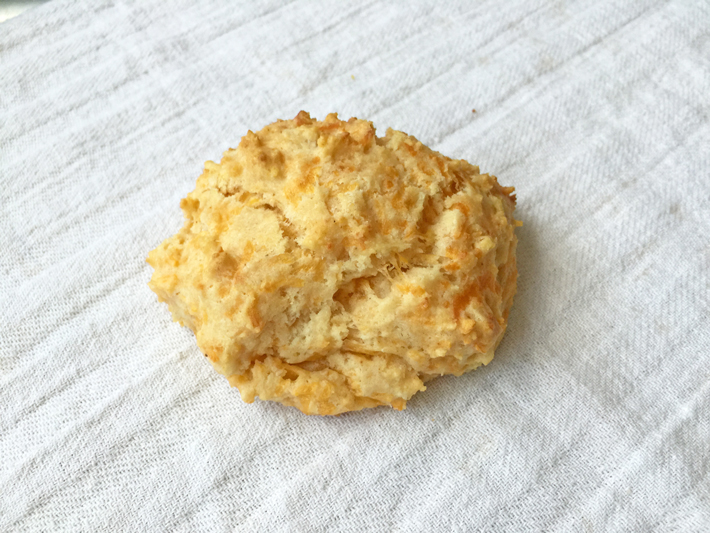 easy cheesy drop biscuit