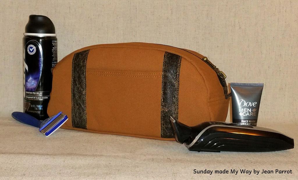 Sunday Made My Way Dopp Kit FREE Sewing Pattern