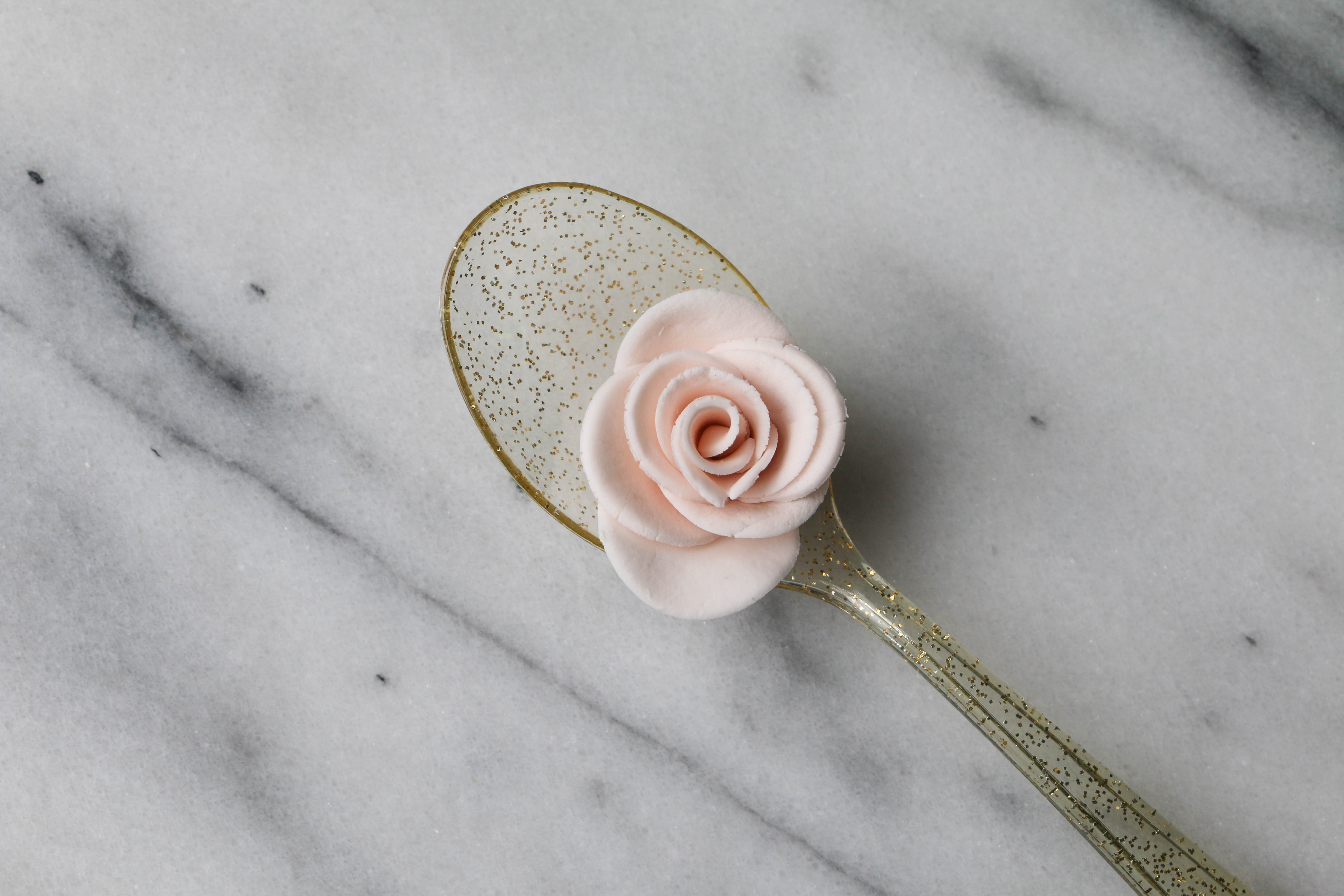 How to Make a Simple Rose | Erin Gardner | Craftsy