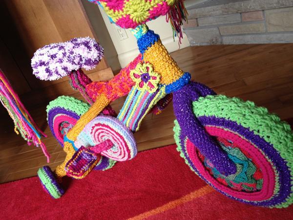 yarn bomb bike