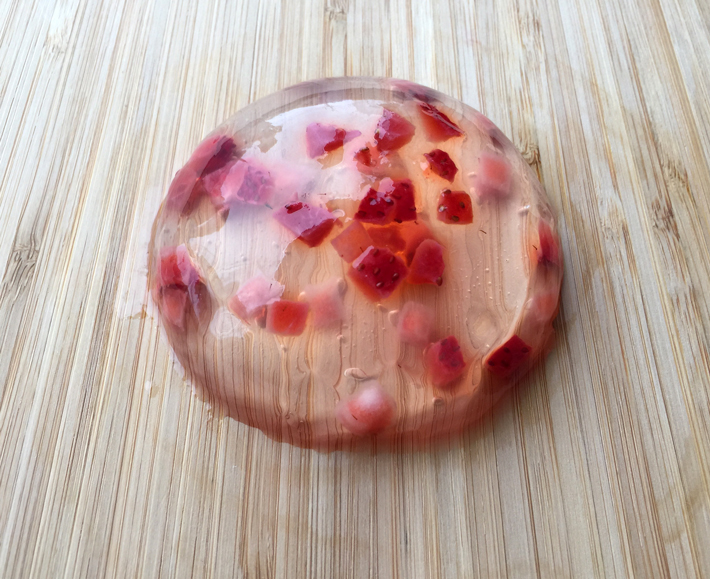 raindrop cake strawberry