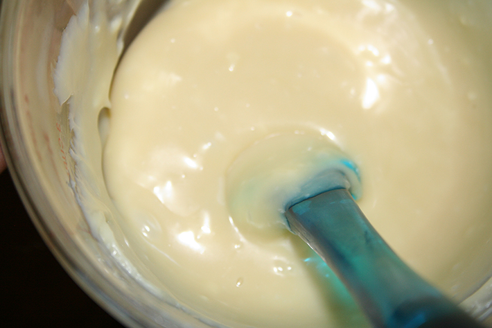 Stir white chocolate mixture
