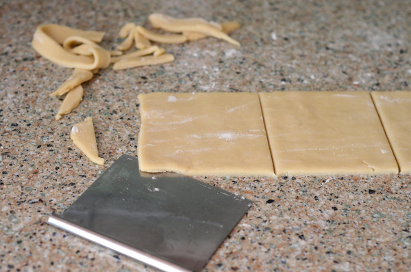 How to Make Easy Apple Turnovers