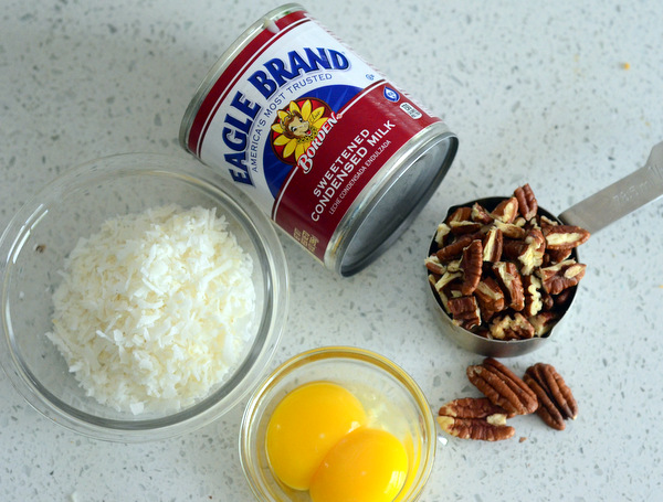 Coconut Pecan Frosting Ingredients