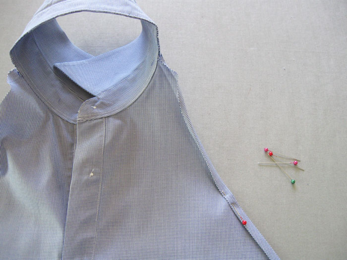 fold and sew edge of apron