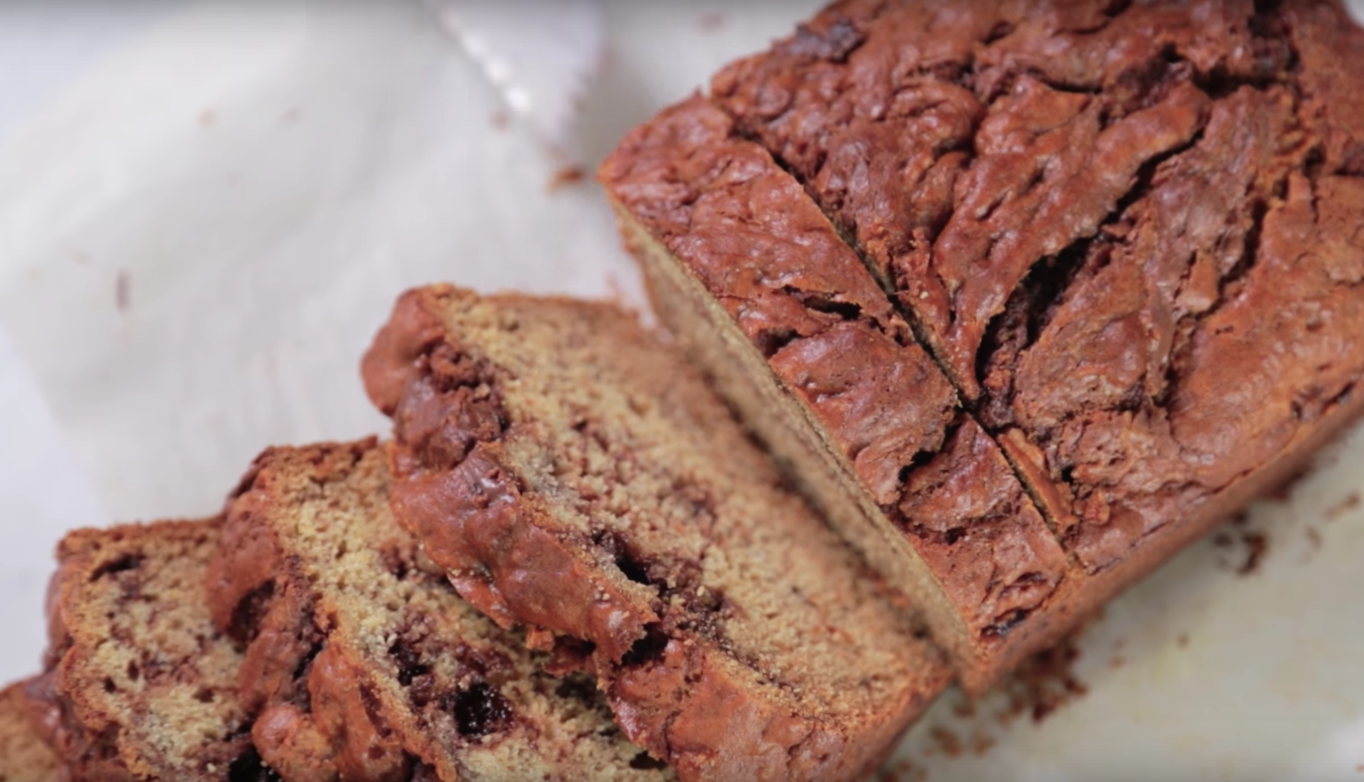 sliced banana nutella bread