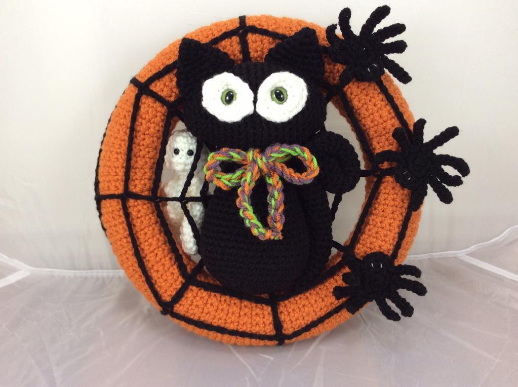 Spooktacular Halloween Crochet Wreath Pattern