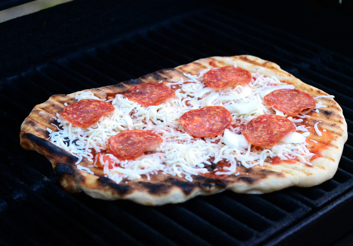 Grilling Pepperoni Pizza