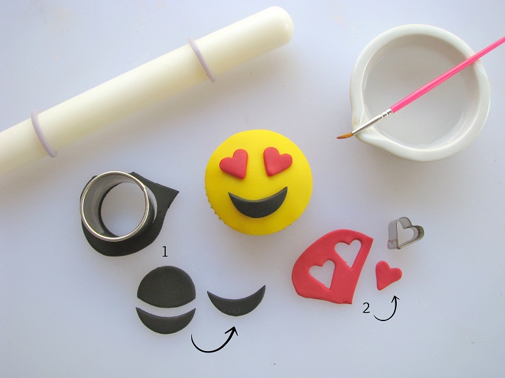 Heart Eyes Emoji Cupcake Topper