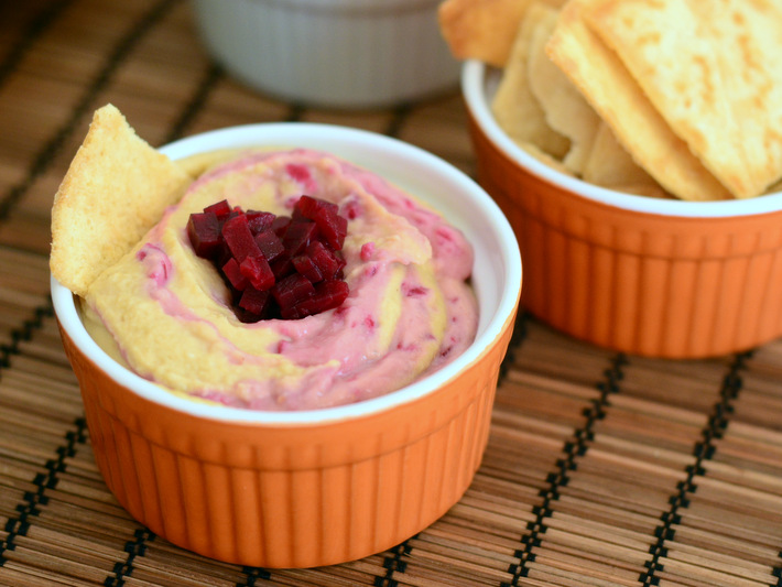 How to Make Beet Hummus