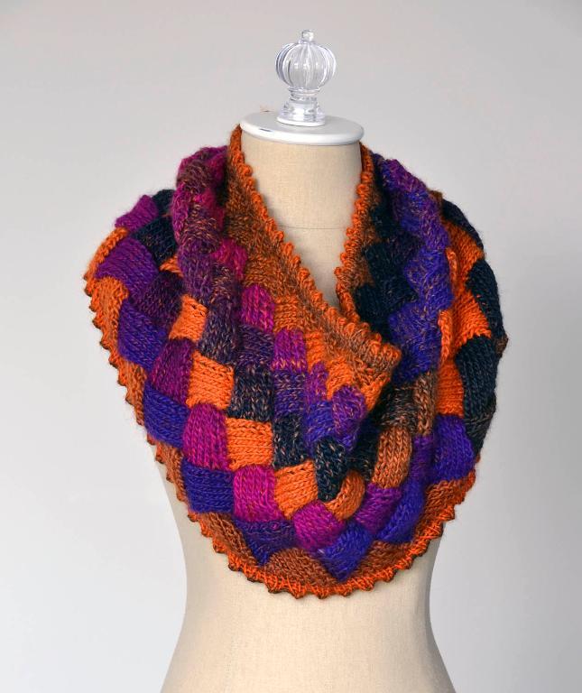 Bright Entrelac Cowl