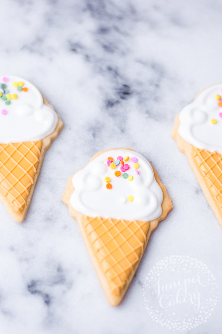 Amazing ice cream cone cookie tutorial