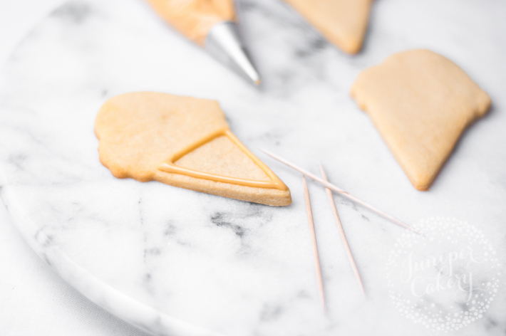 Easy ice cream cone cookies tutorial