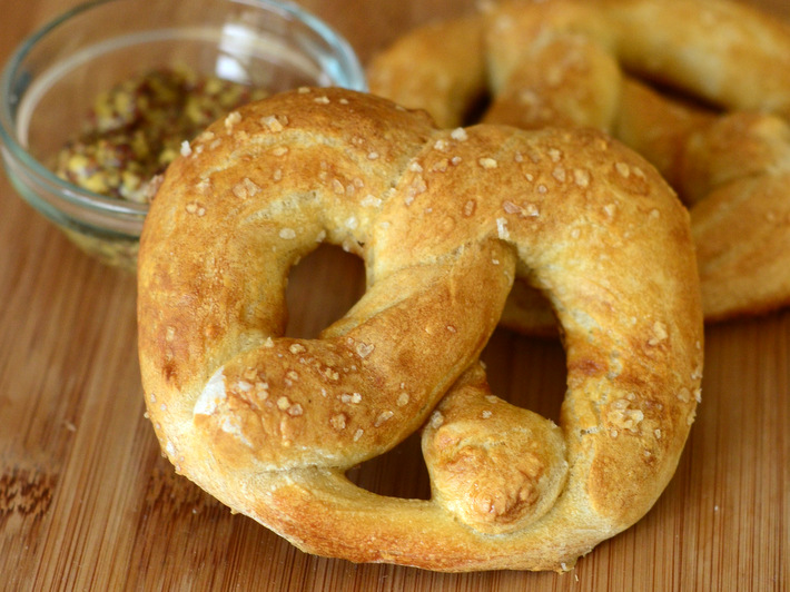 How to make soft pretzels using pizza dough