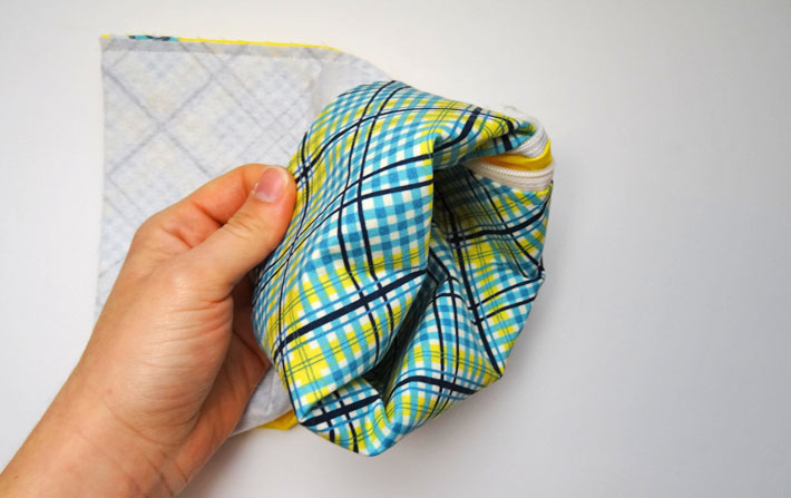 Turn a Half-Finished Pencil Case Right-Side Out
