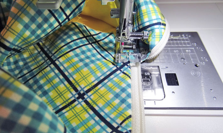 Topstitch Around Zipper