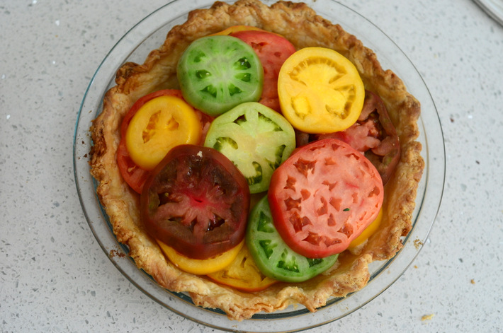 Colorful Filling for Rainbow Tomato Pie