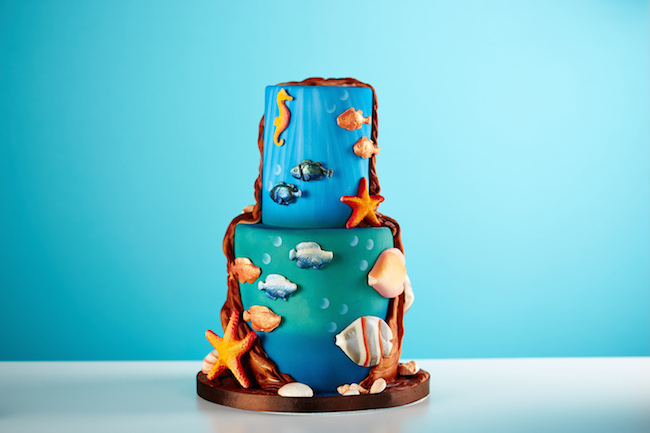 Airbrushed Underwater Cake by Dawn Butler