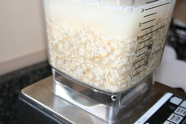 Blend oats and water to make homemade oat milk