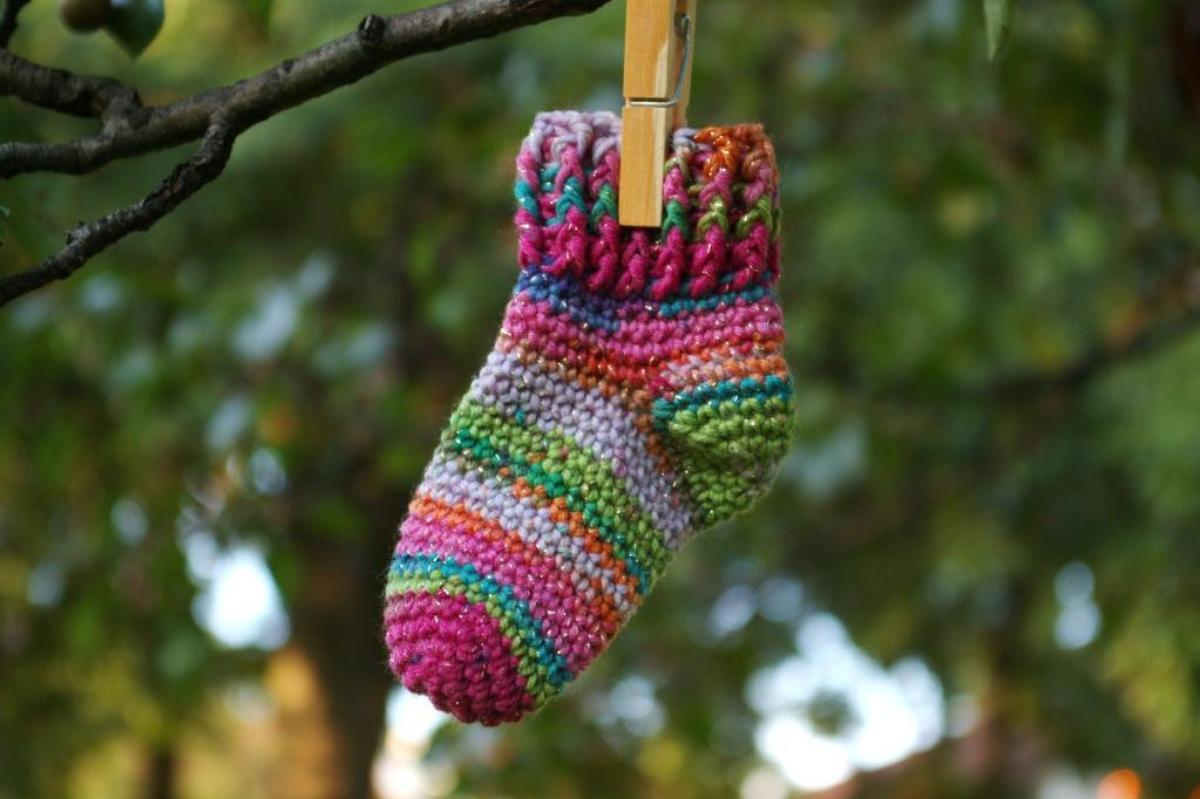 Arianna Baby Socks Crochet Pattern