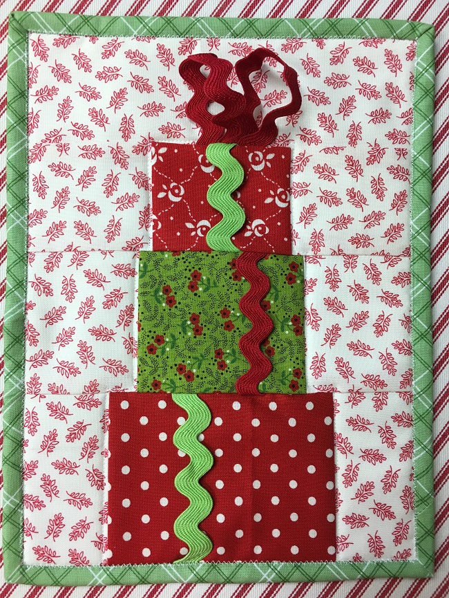 December Mug Rug