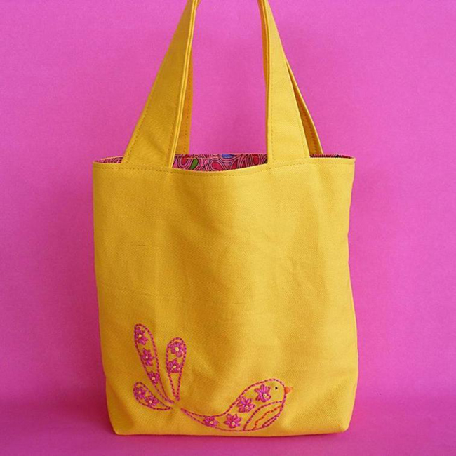 Free Mini Tote Pattern - Shiny Happy World