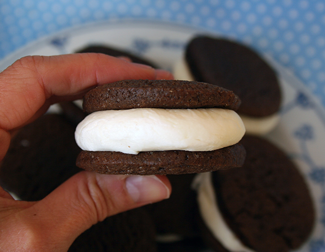 Double-Stuff Homemade Oreos