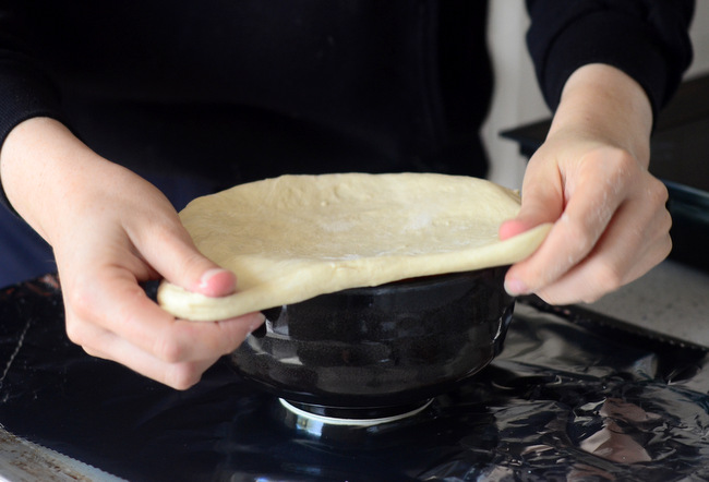 How to Make a Pizza Pot Pie