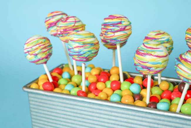 Cake pop display