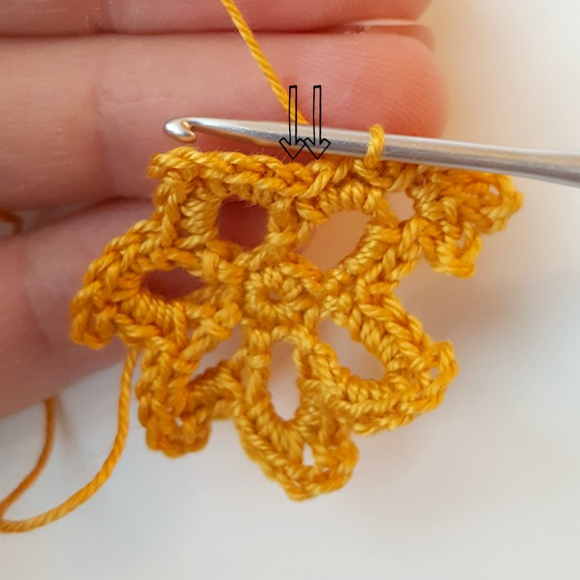 Crochet Snowflake Round 4c