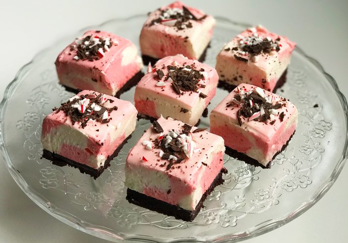 You'll love this easy no-bake pepperming cheesecake recipe!